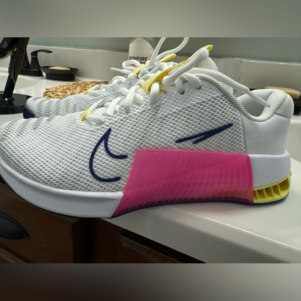 Nike Metcon 9 Premium Workout Lifting Training Shoes DZ2537-102 Womens Size 7 🔥